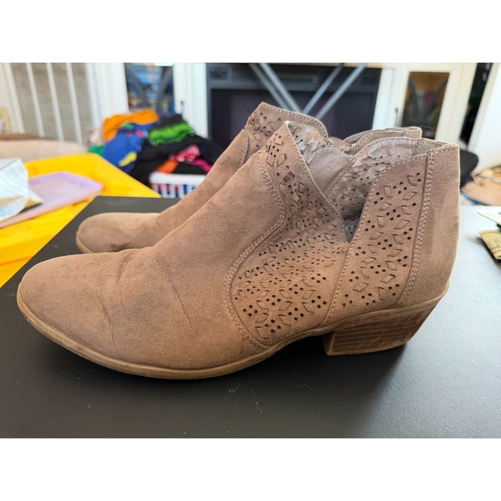X-Appeal Brown‎ Cutout Booties in 9.5